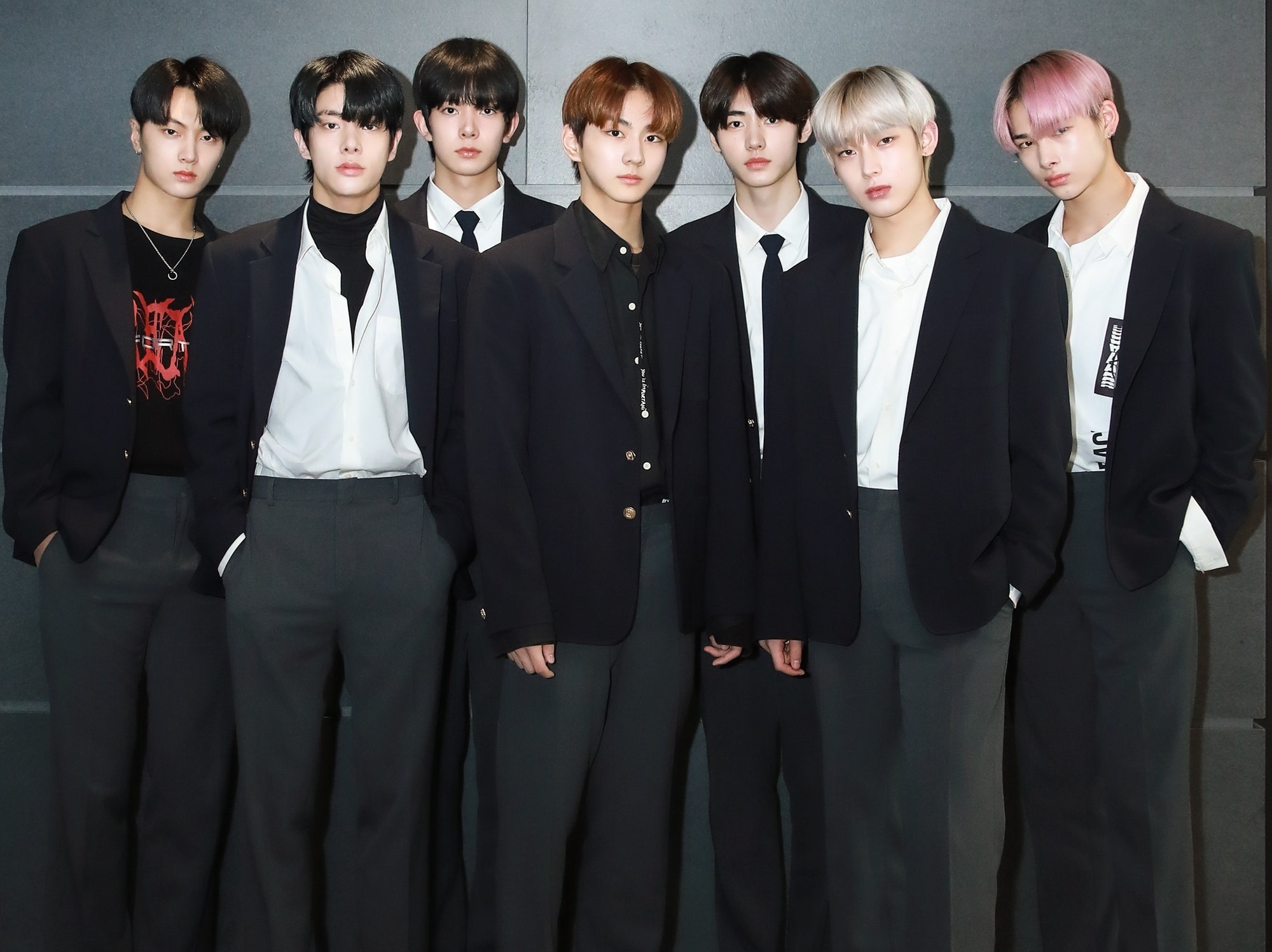 grammy chon nhom kpop noi bat anh 8