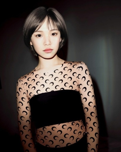 nguoi mau AI han quoc anh 2