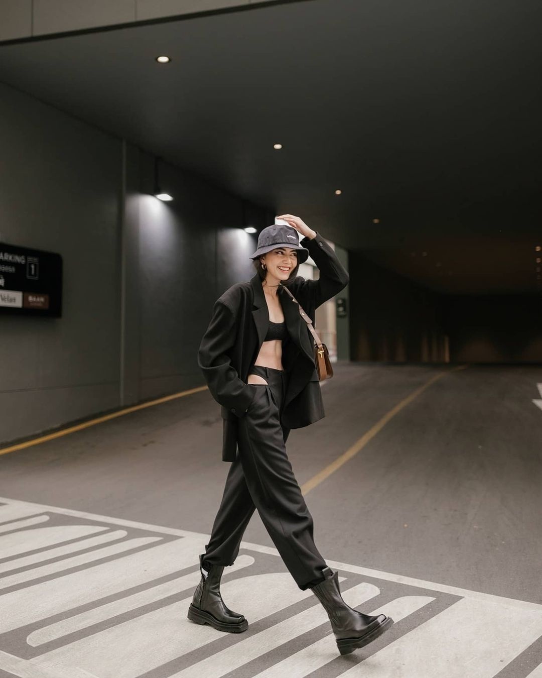 phong cach thoi trang mai davika anh 19