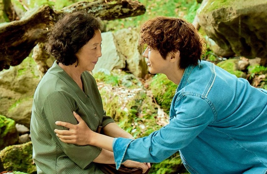 Chuyen tinh chenh nhau 33 tuoi trong phim Han hinh anh