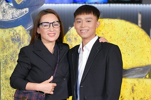 Nhung mau thuan trong phat ngon cua Phi Nhung va quan ly Diem Pham hinh anh