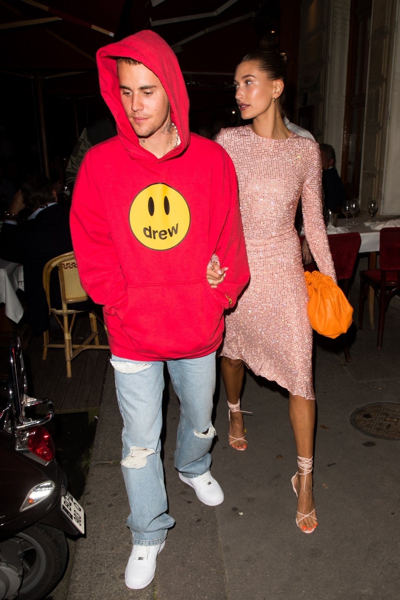 hailey bieber gu thời trang ảnh 8 hailey bieber gu thoi trang anh 8