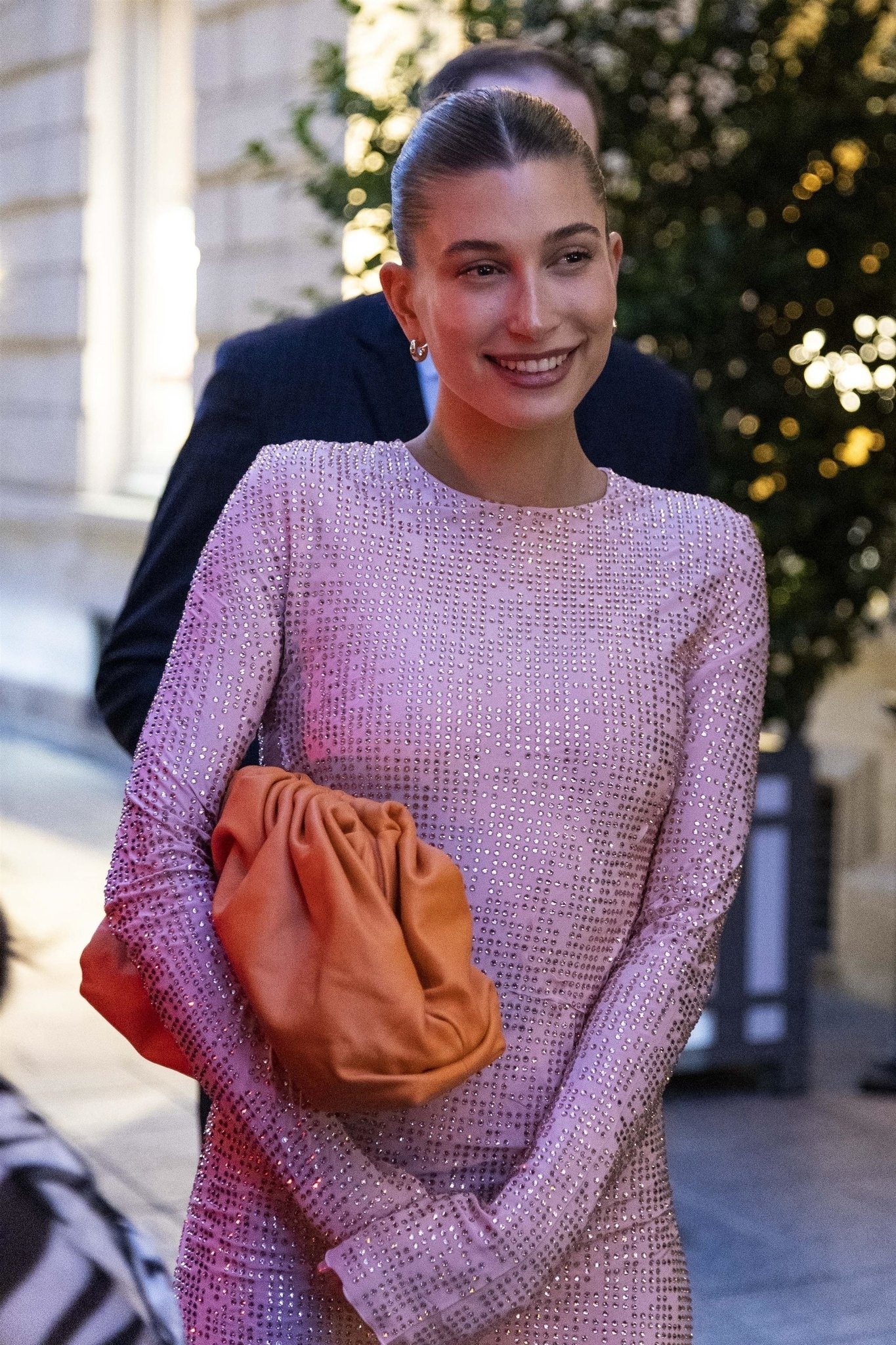hailey bieber gu thời trang ảnh 7 hailey bieber gu thoi trang anh 7