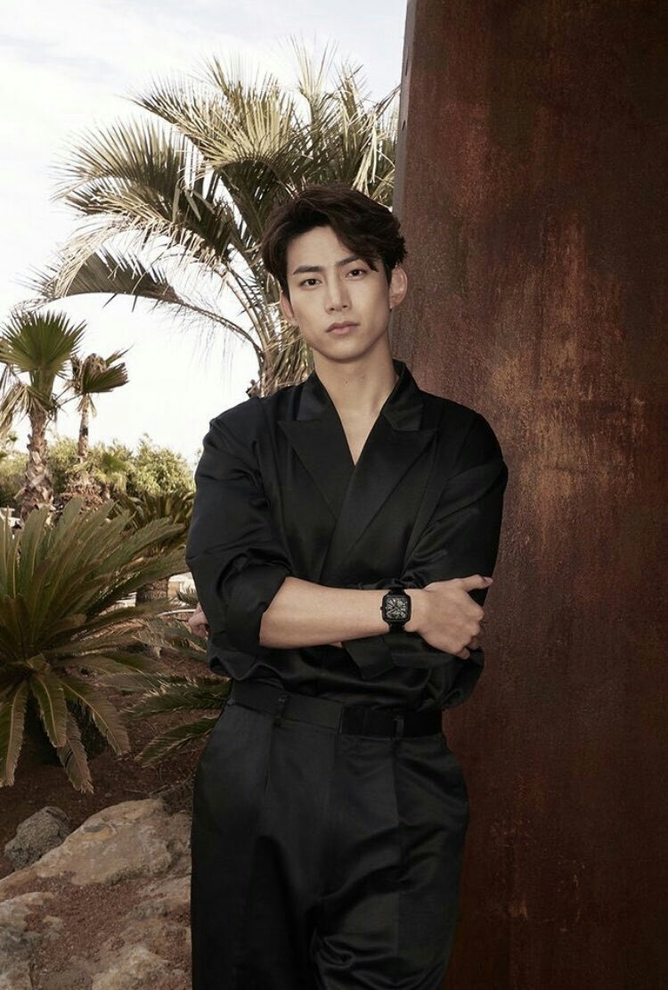 taecyeon nang 99 kg anh 13