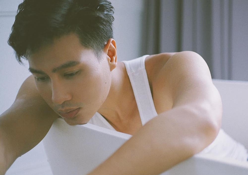 Nguoi mau Duc Long ra di o tuoi 33 khi chua kip tro lai san khau hinh anh