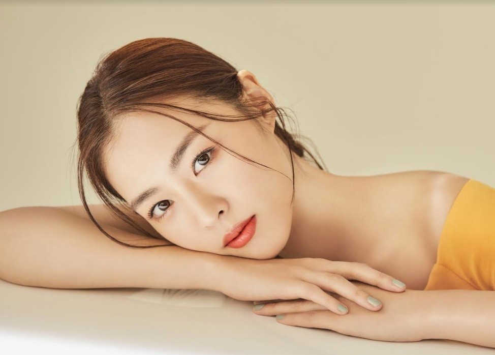 My nhan bi loai khoi doi hinh SNSD vi qua dep hinh anh