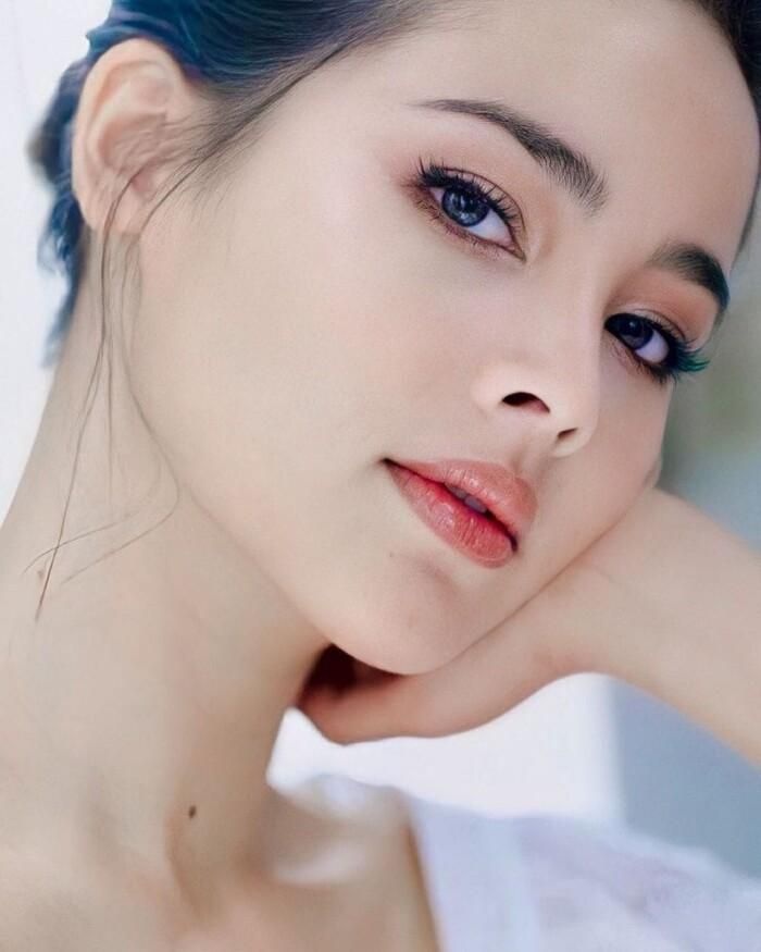 yaya urassaya anh 1