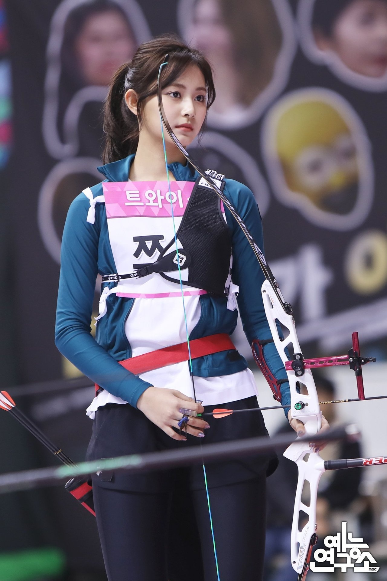 tzuyu bắn cung ảnh 9 tzuyu ban cung anh 9