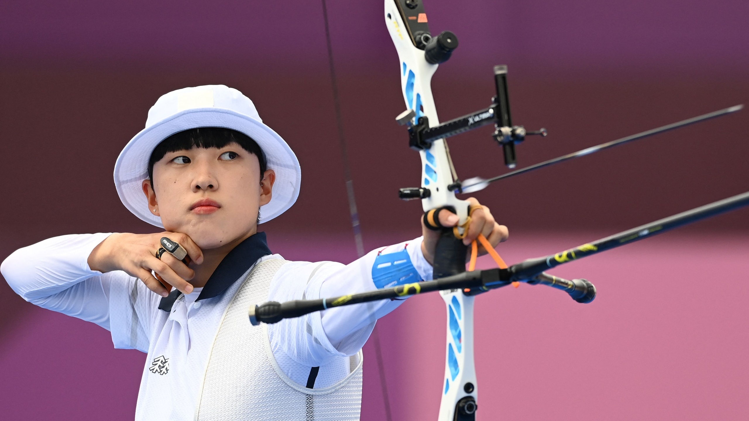 nữ ca sĩ nổi tiếng nhờ vận động viên olympic  ảnh 2 nu ca si noi tieng nho van dong vien olympic anh 2