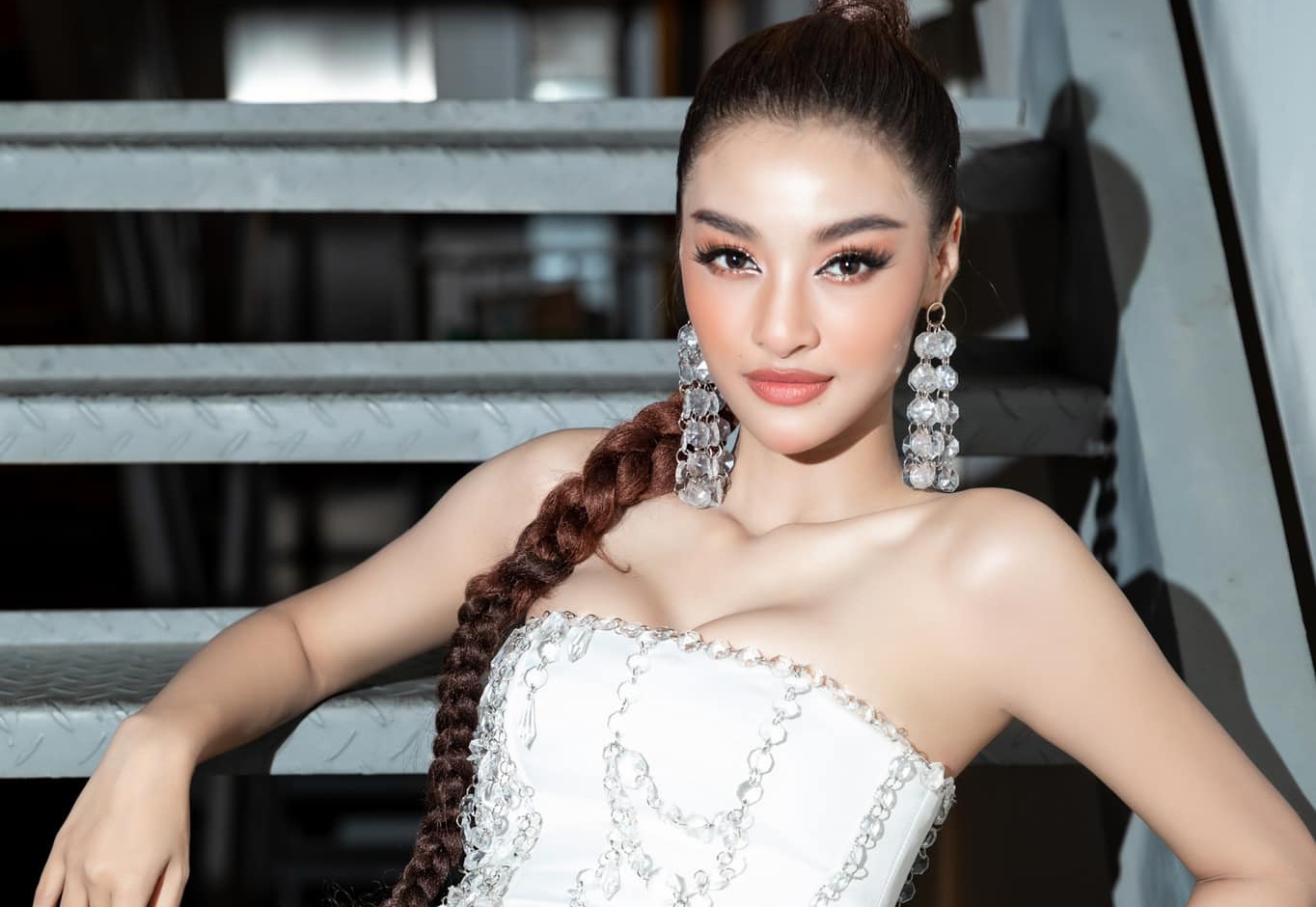 Kieu Loan: 'Toi giam tu 57 kg xuong 53 kg khi o nha' hinh anh