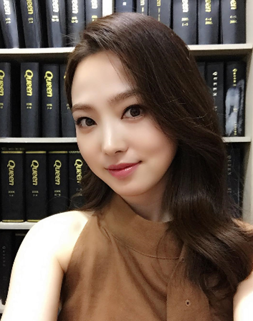 nu than billiards han quoc anh 12