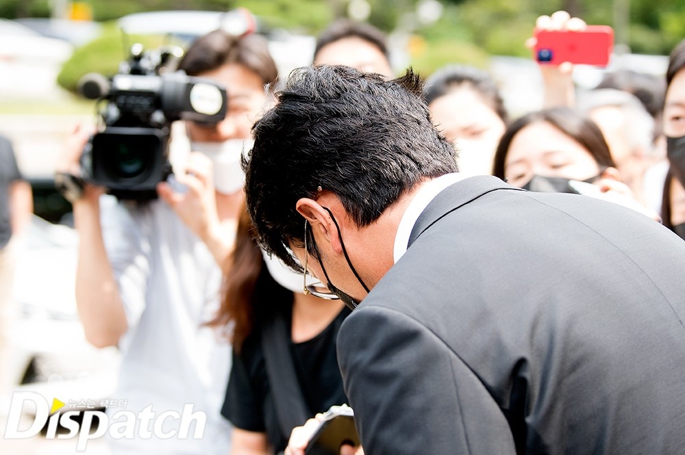 ha jung woo dung chat cam anh 3