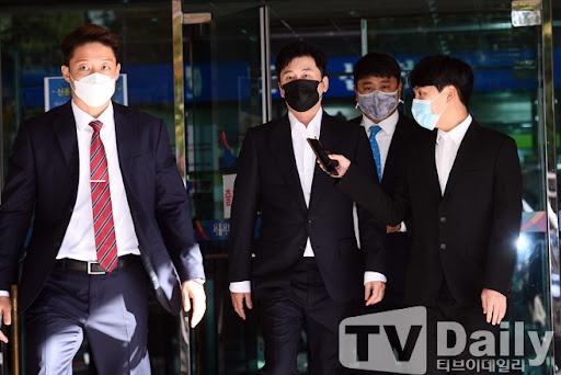 yang hyun suk de doa nhan chung anh 2