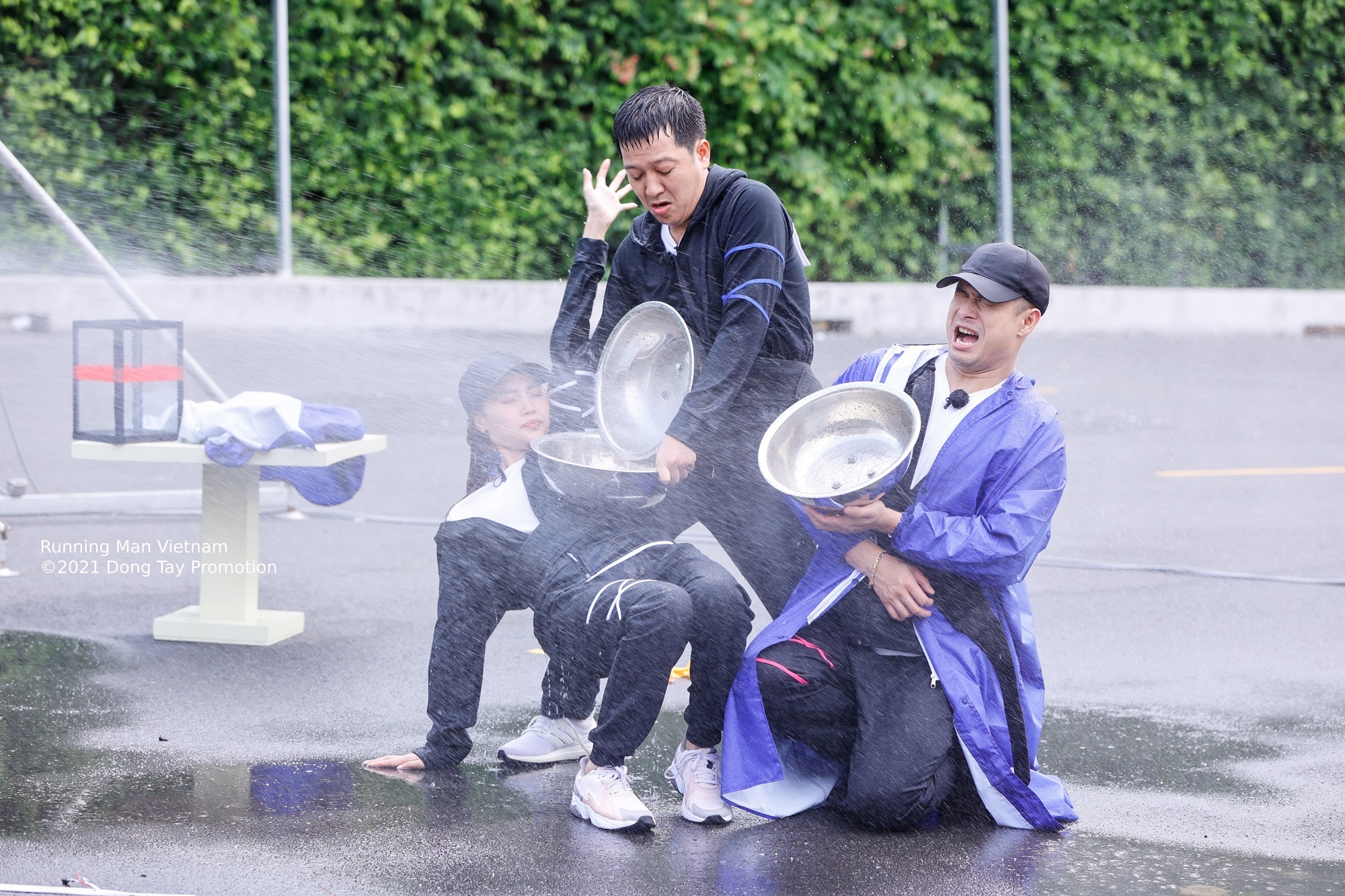 running man choi la chay tap 1 anh 7