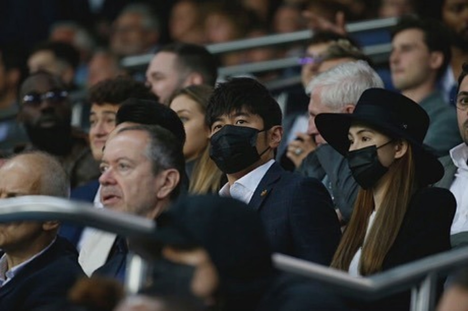 chau kiet luan gap neymar anh 4