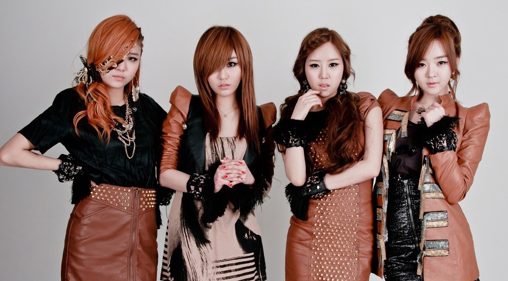 Nhom nhac dong thanh vien nhat Kpop sau khi tan ra hinh anh