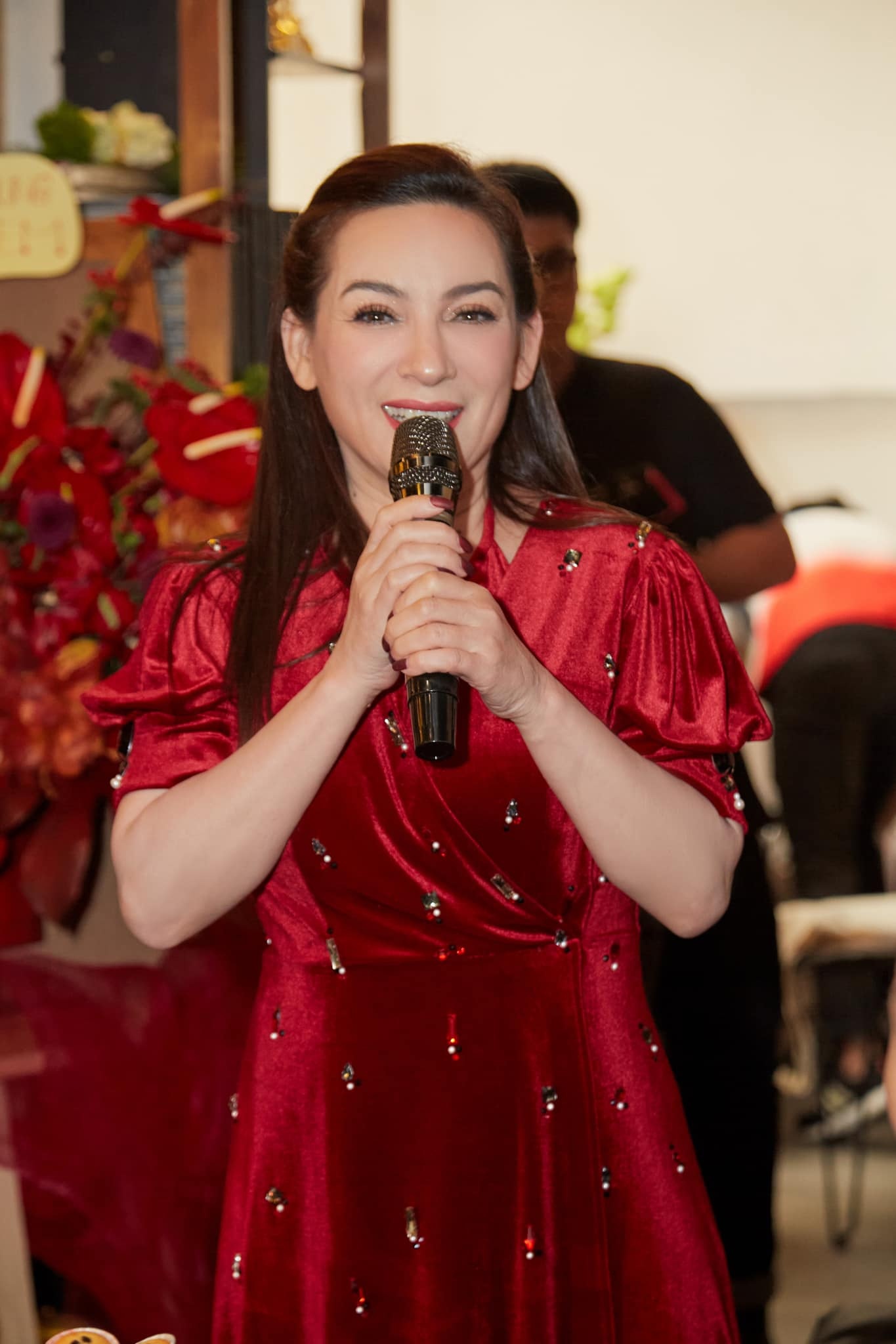 Hinh anh cuoi cua Phi Nhung anh 6