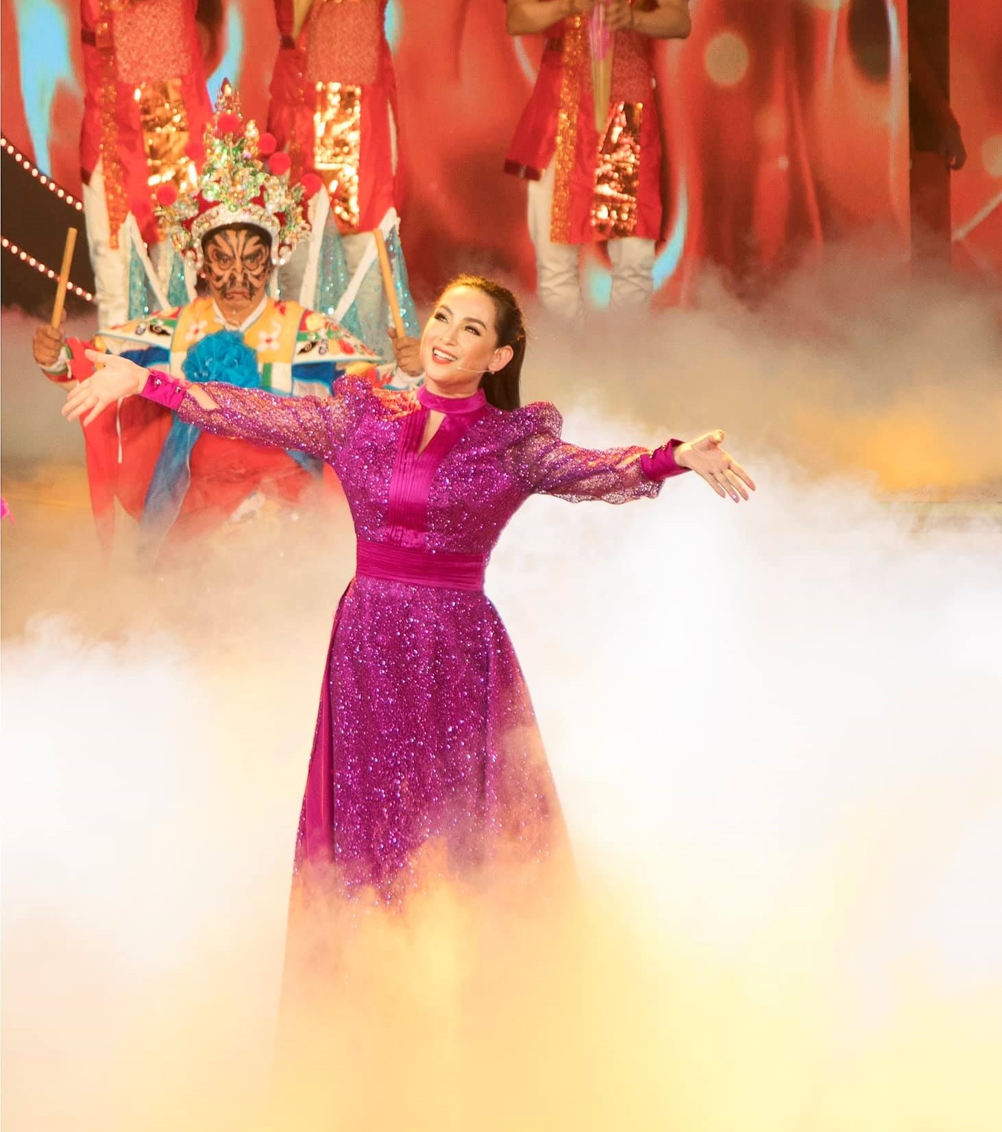 Hinh anh cuoi cua Phi Nhung anh 8