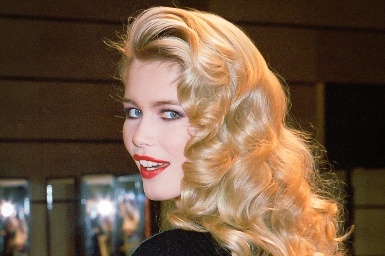 Shakira va Claudia Schiffer co ten trong Ho so Pandora hinh anh