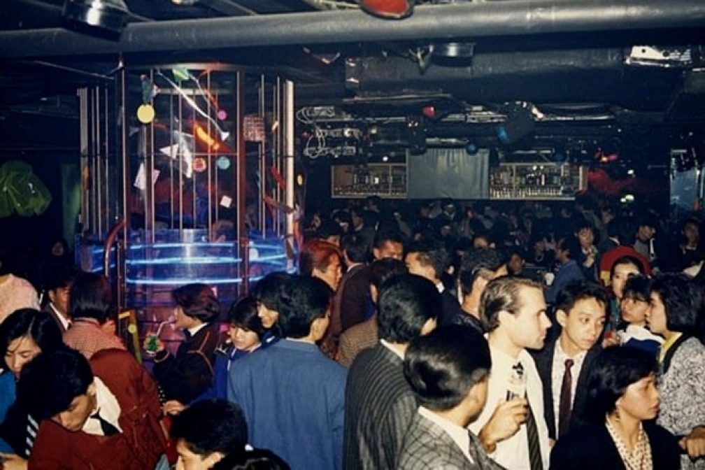 nhạc disco ở hong kong ảnh 15 nhac disco o hong kong anh 15