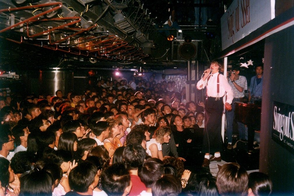 nhạc disco ở hong kong ảnh 4 nhac disco o hong kong anh 4