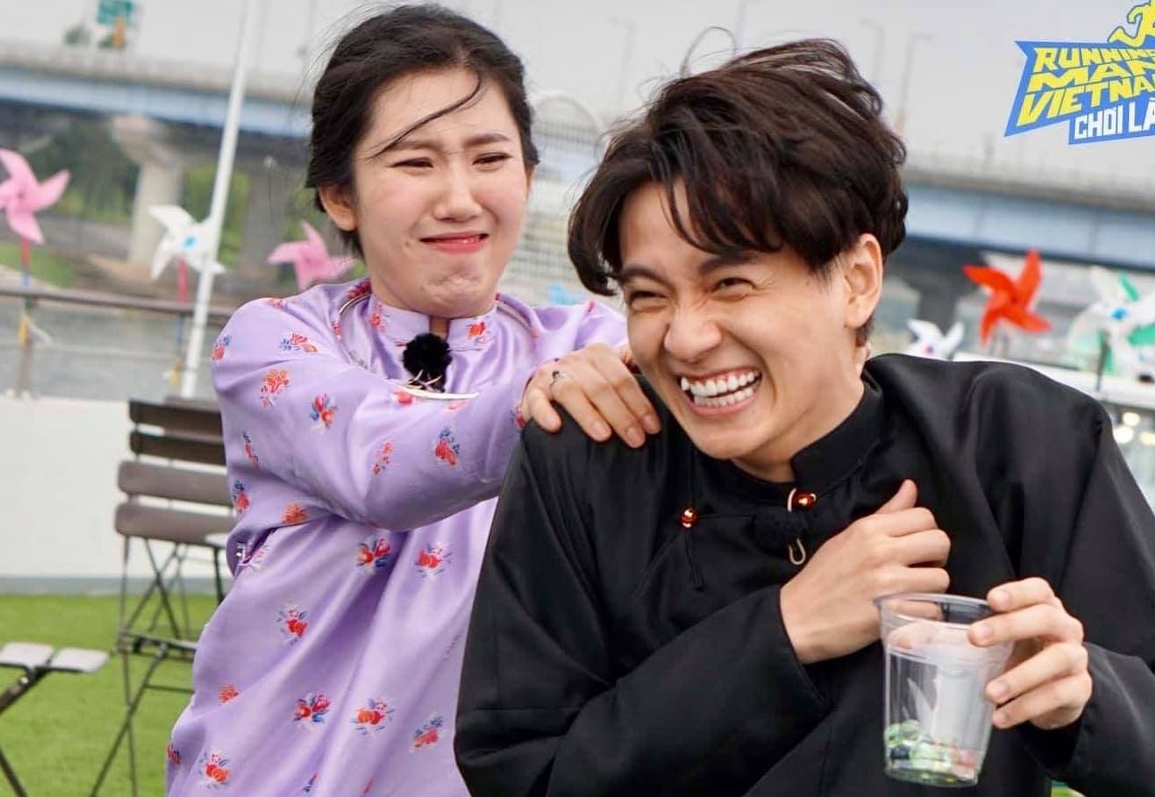 Buoi ghi hinh o Han Quoc cua Running Man hinh anh