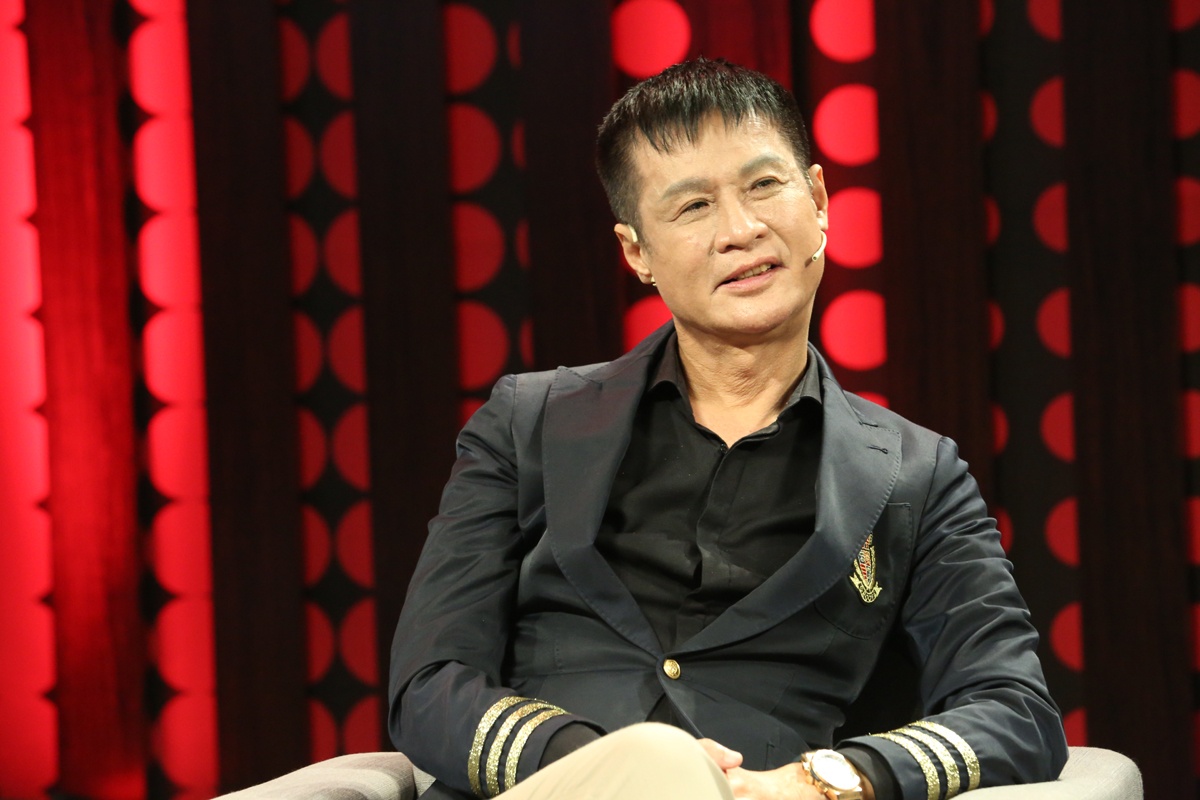 Binh pham phu nu tren talk show Viet hinh anh