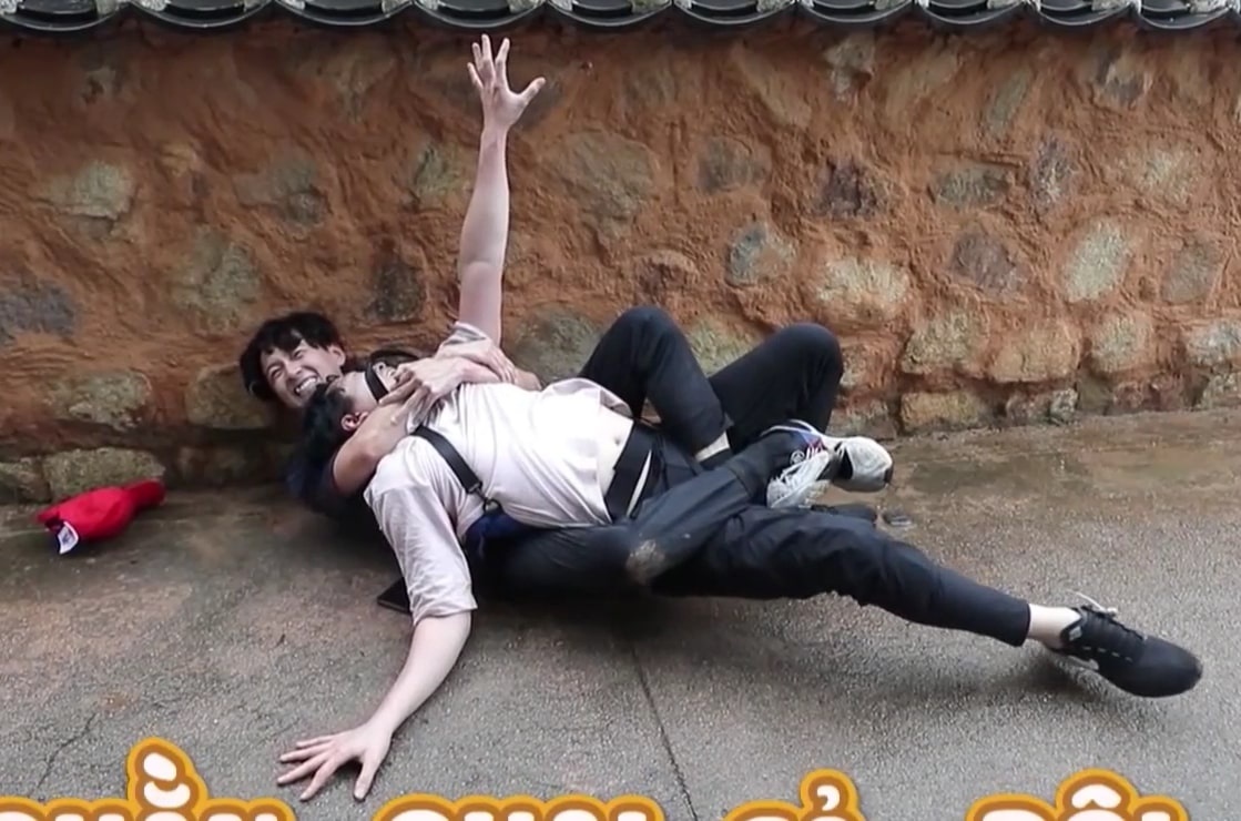 Canh giang co hon 20 phut cua Karik va Ngo Kien Huy hinh anh