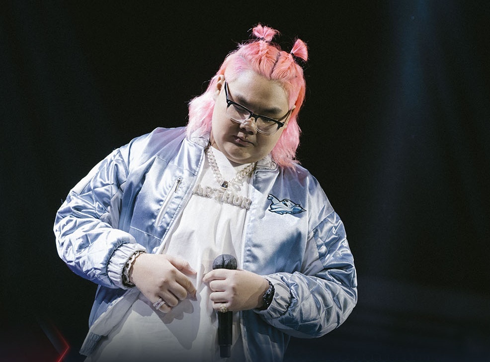 binz roi ghe nong anh 11