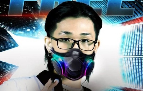 Rap Viet dung mau mat na khong xin phep hinh anh