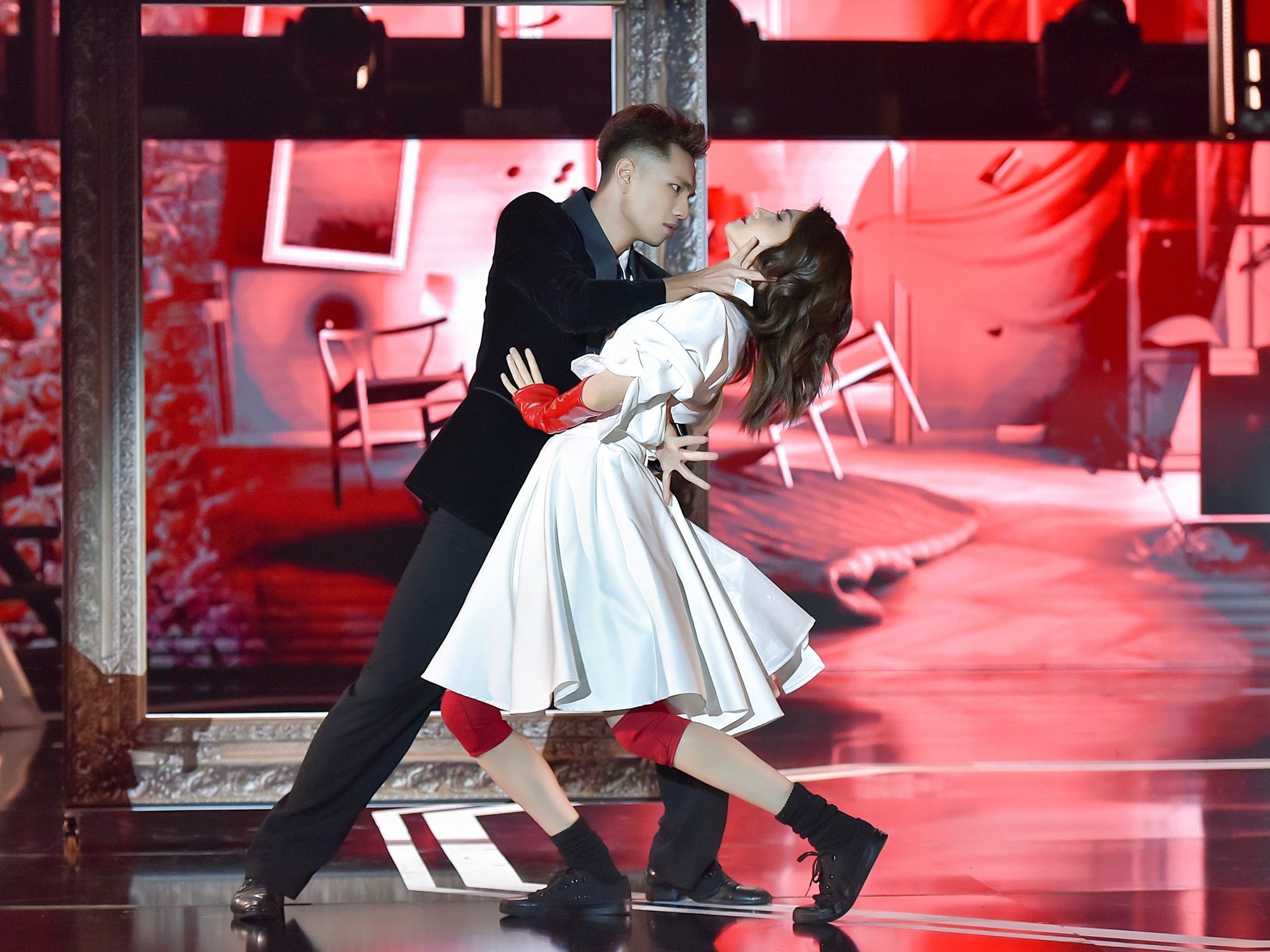 ban ket san dau vu dao anh 38