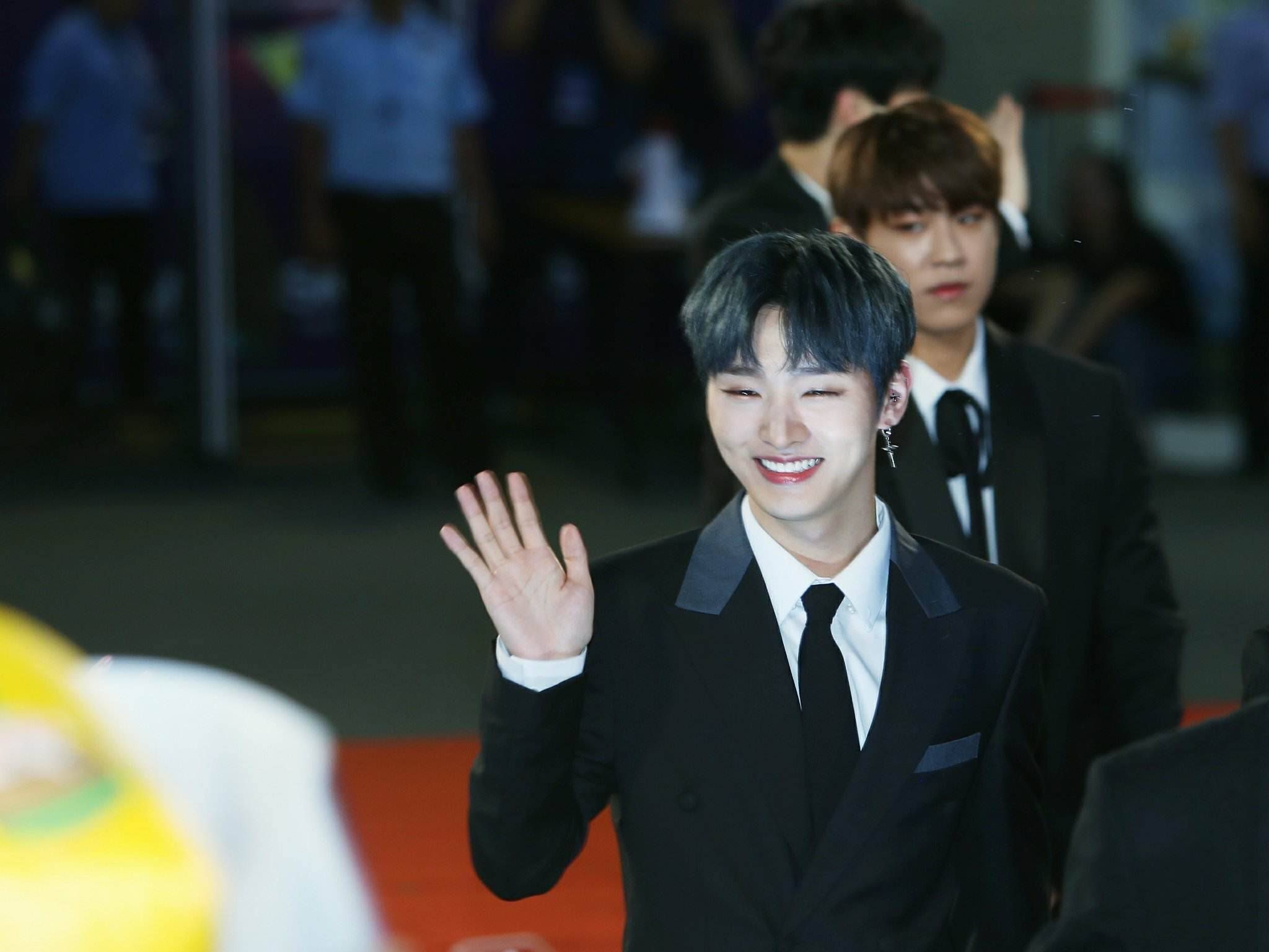 wanna one tái hợp ảnh 2 wanna one tai hop anh 2