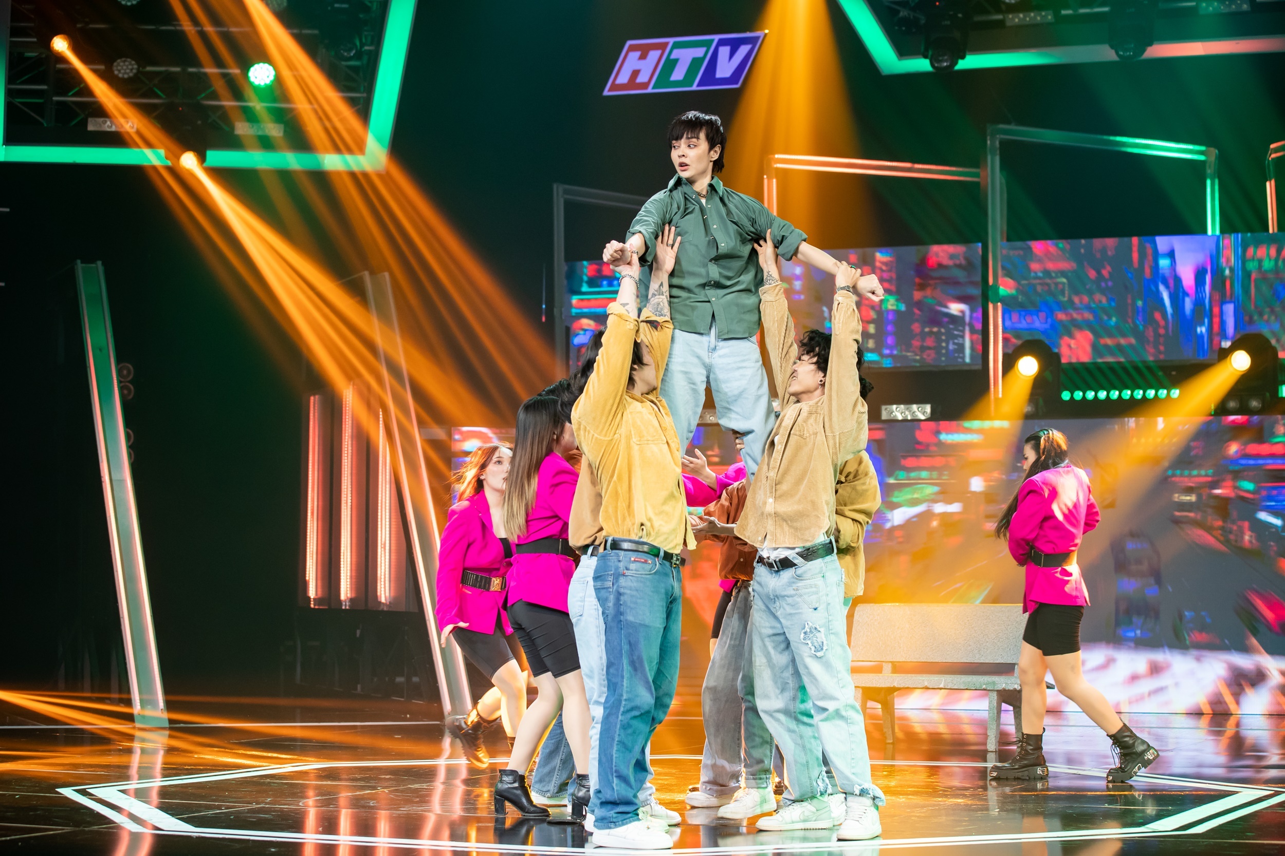 ban ket san dau vu dao anh 22