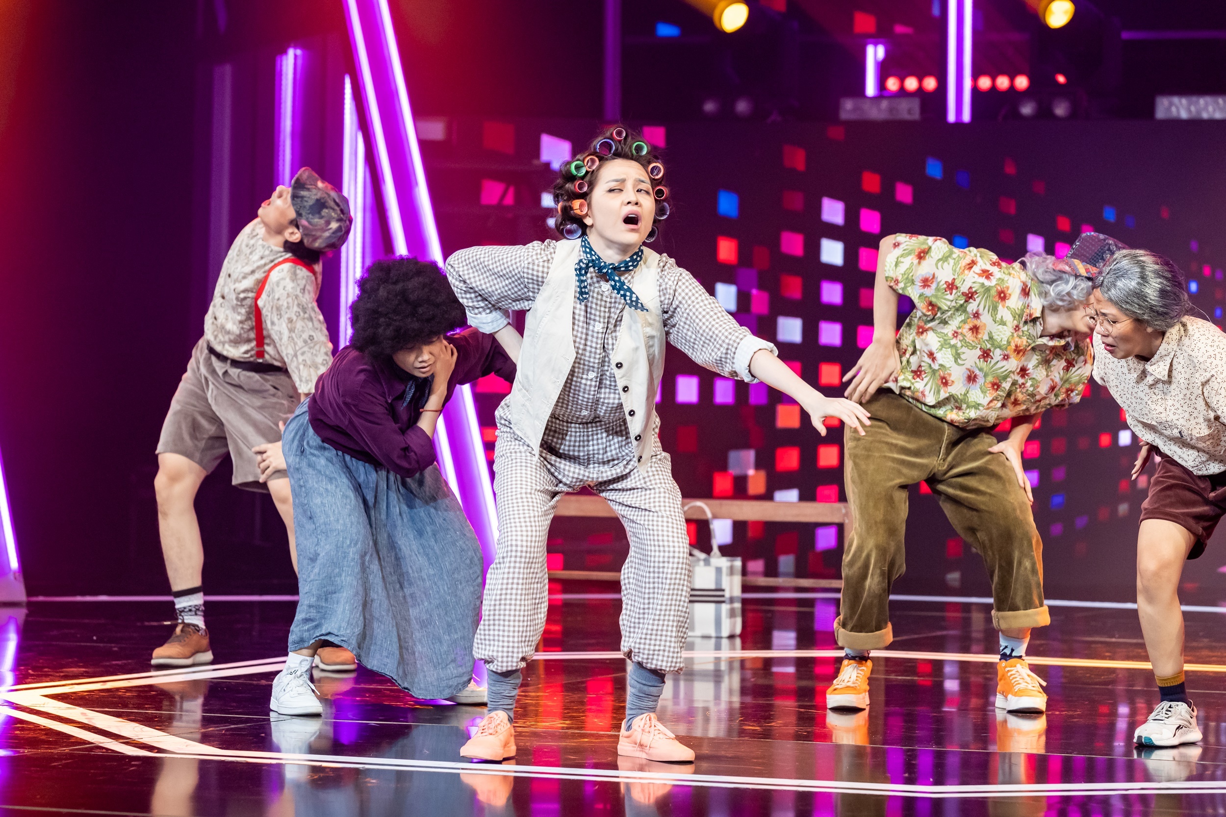 ban ket san dau vu dao anh 43