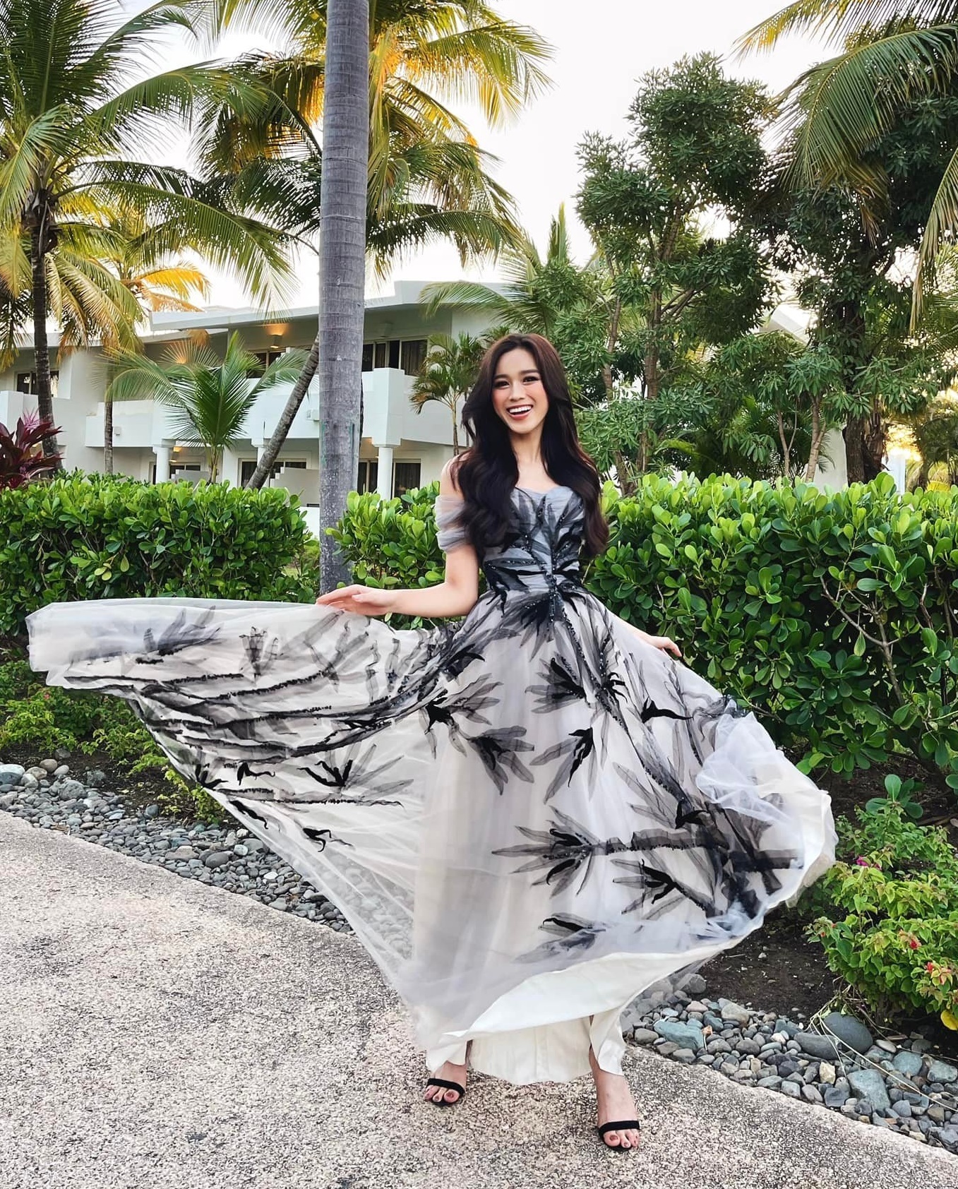 hoa hau do thi ha miss world anh 10