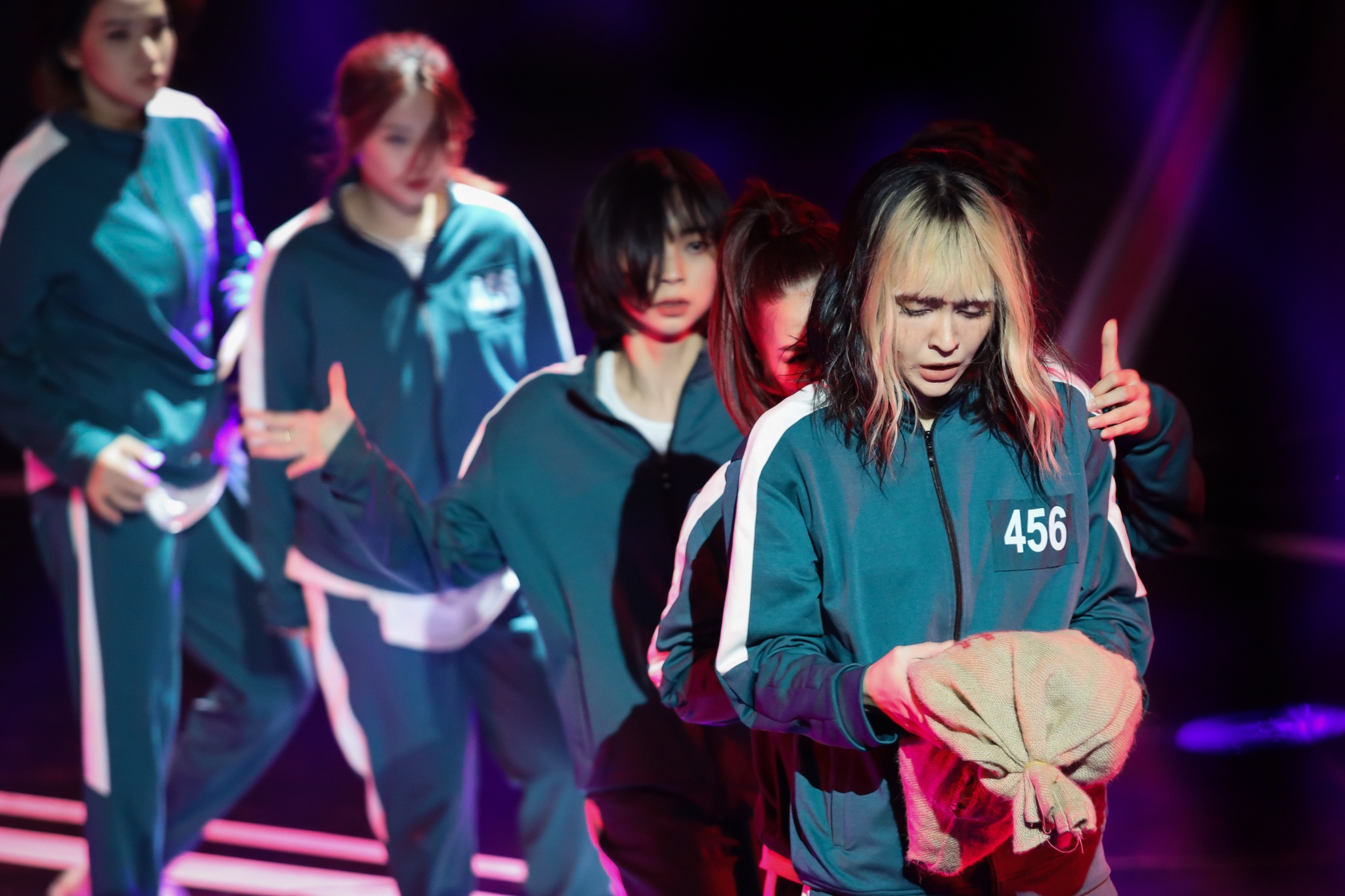 chung ket san dau vu dao anh 16