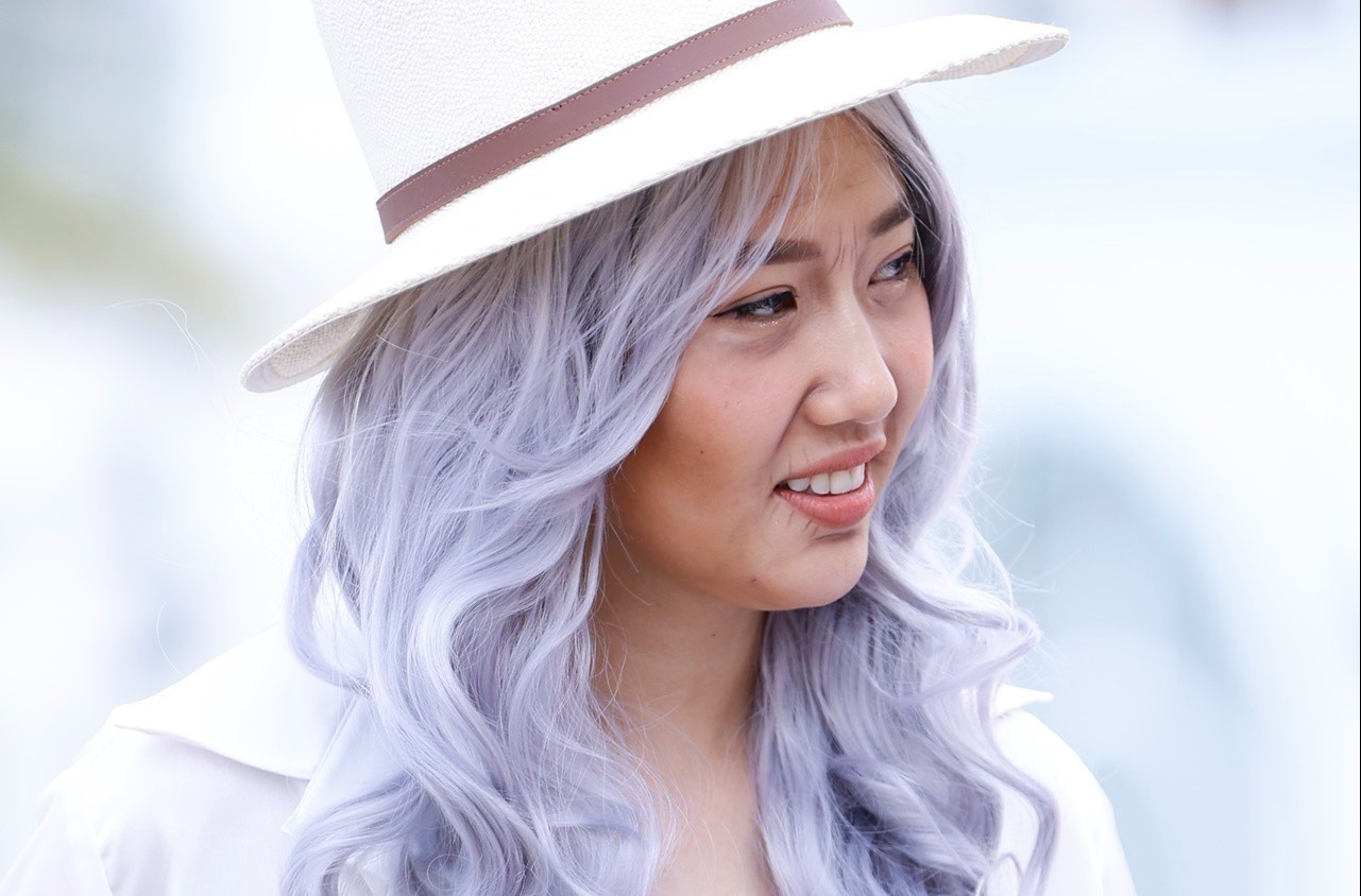 Nhom Running Man hoa trang gia nua hinh anh