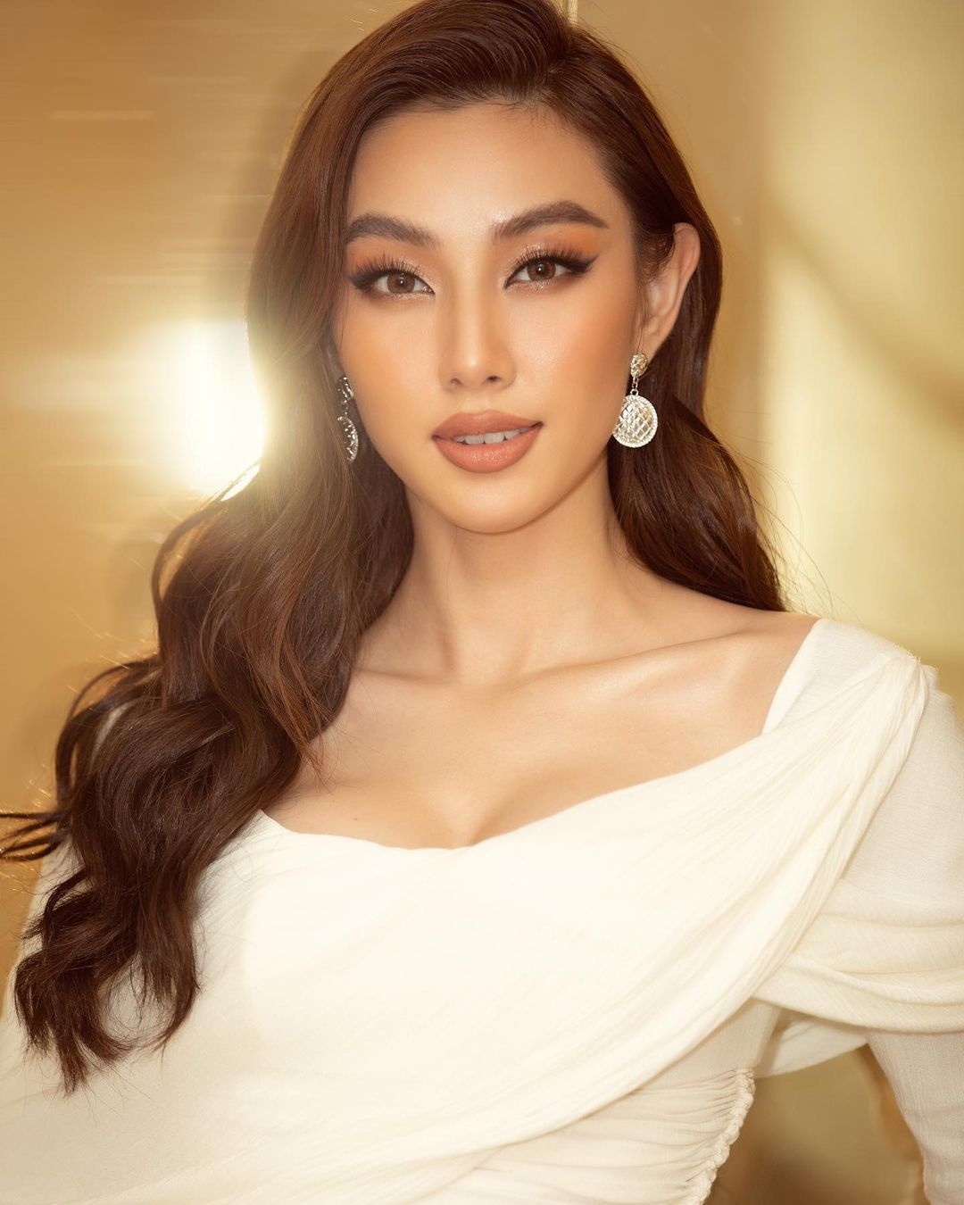 miss grand international 2021 thuy tien anh 21