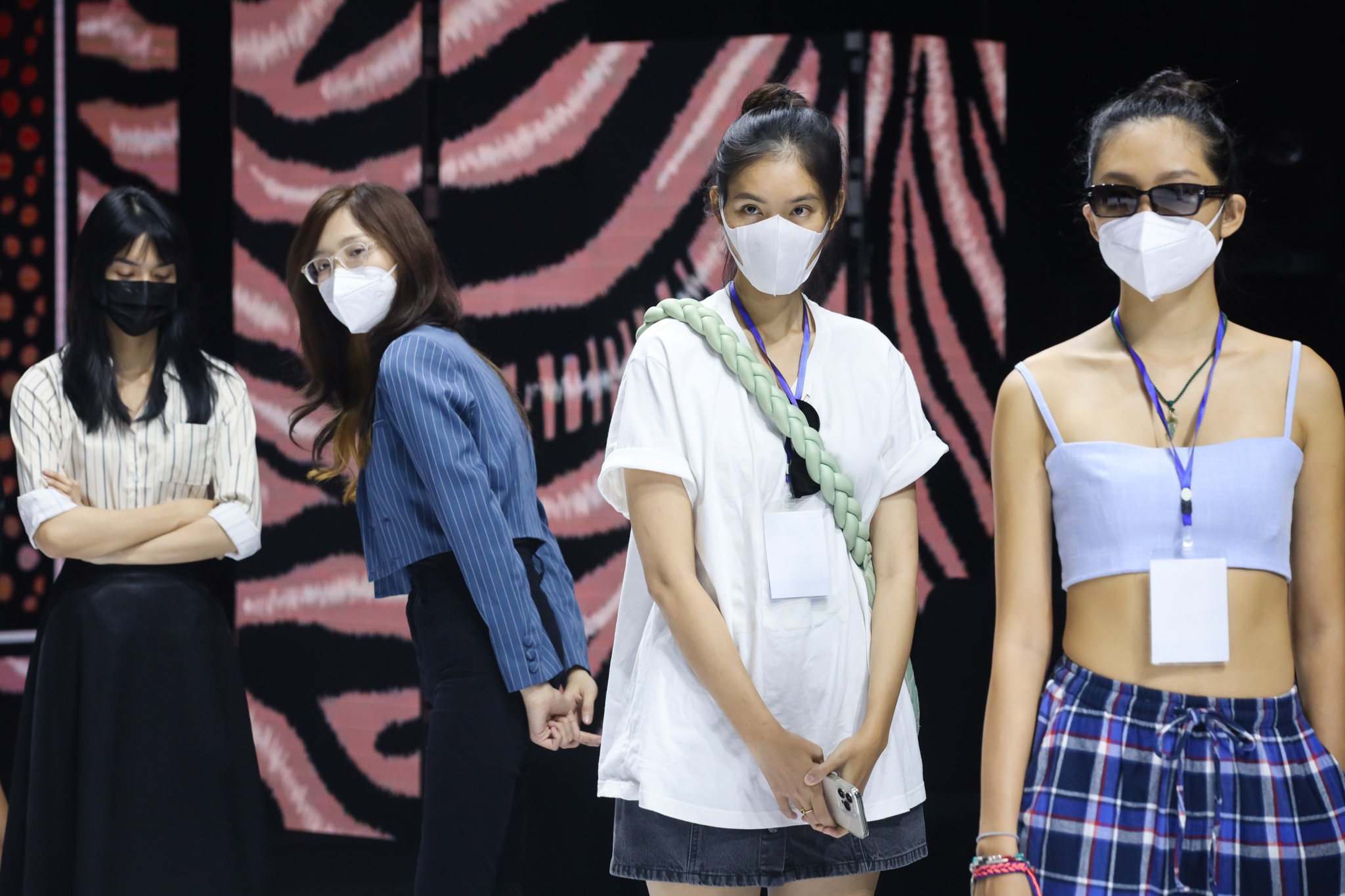 Aquafina Vietnam International Fashion Week anh 5