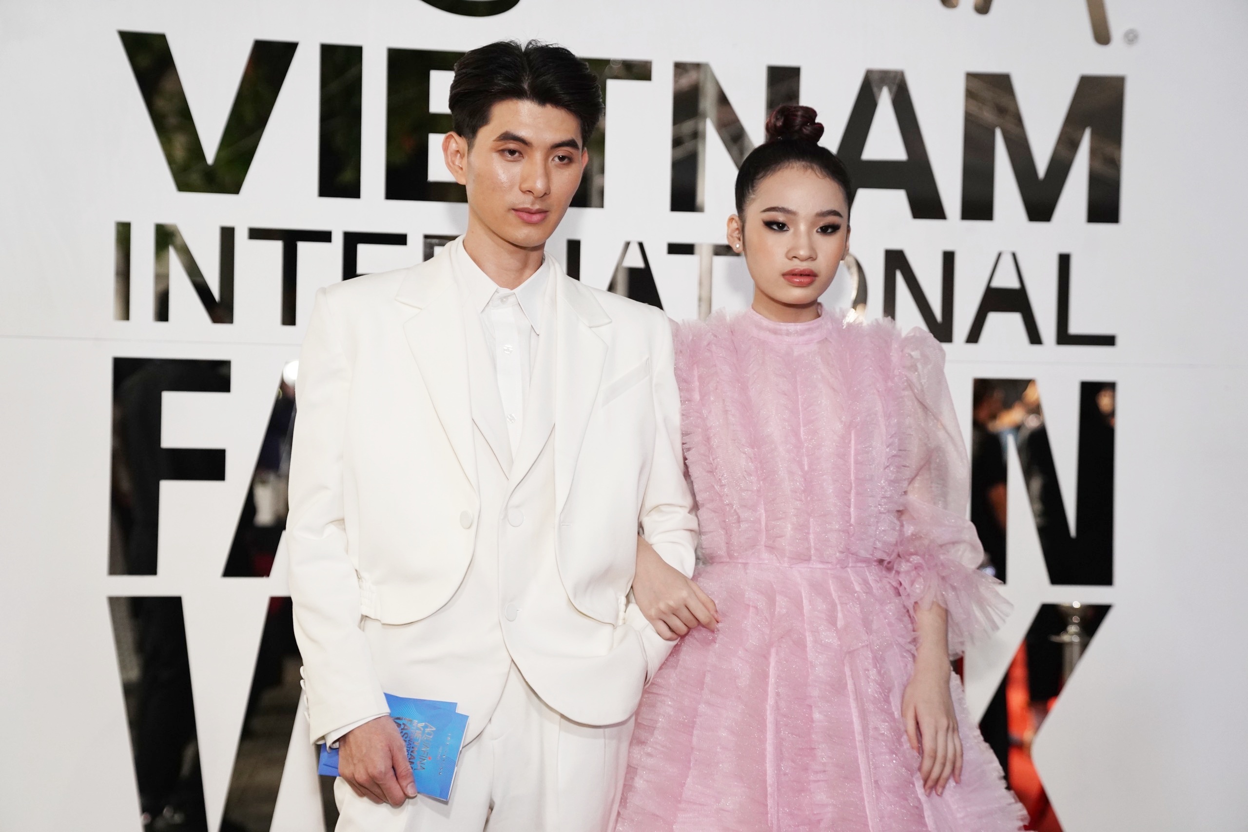 Aquafina Vietnam International Fashion Week anh 8