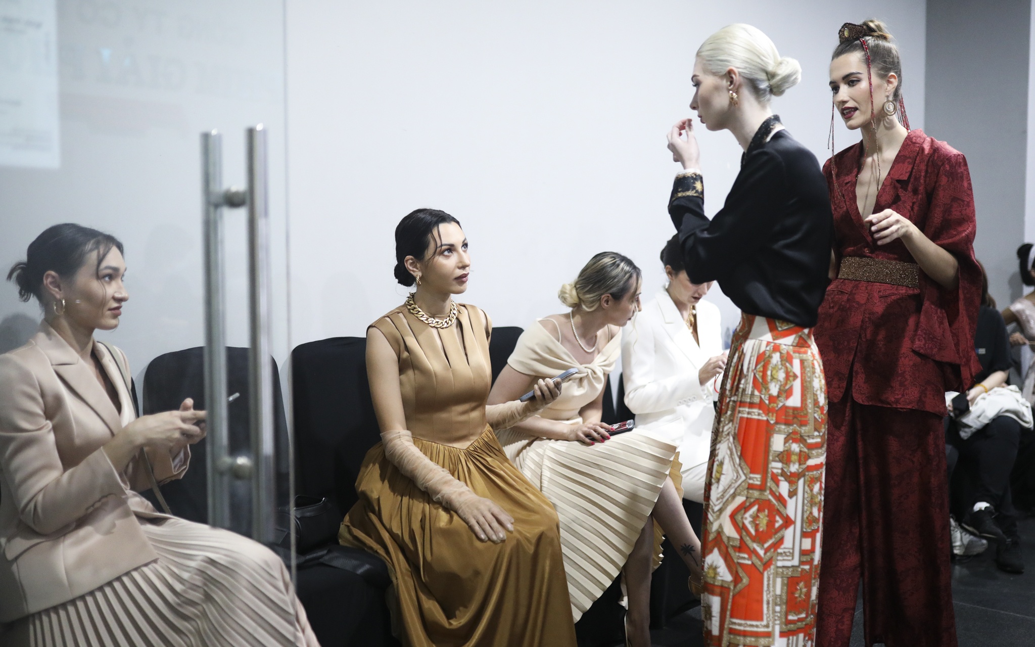 Aquafina Vietnam International Fashion Week anh 16