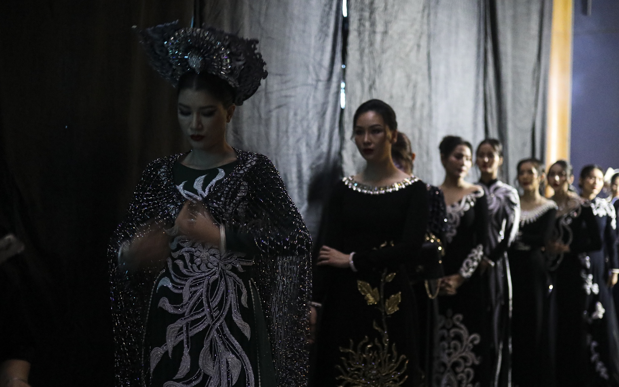 Aquafina Vietnam International Fashion Week anh 12