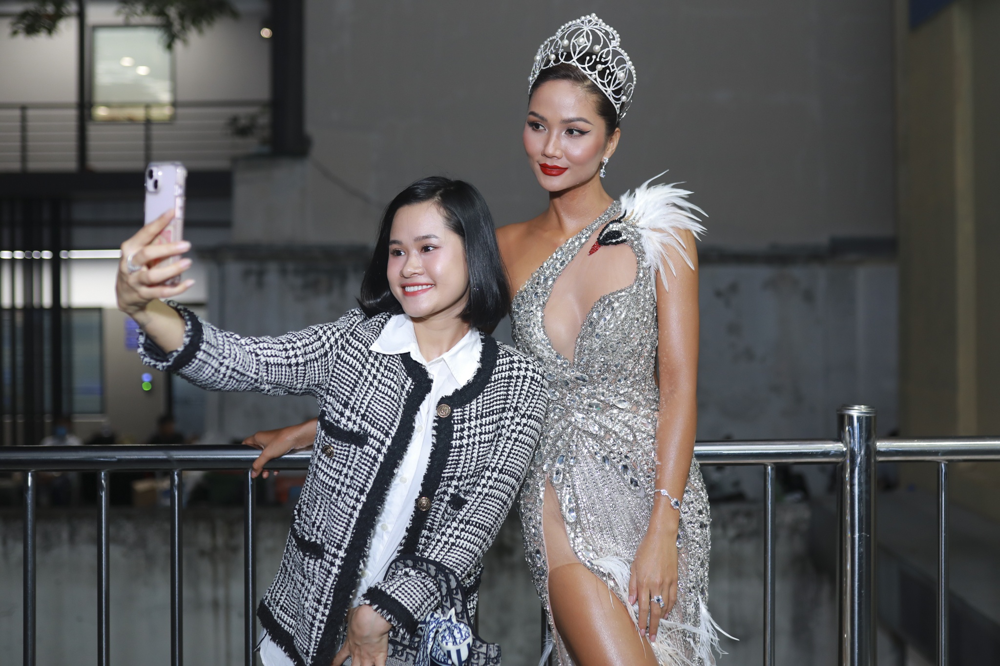 Aquafina Vietnam International Fashion Week anh 3