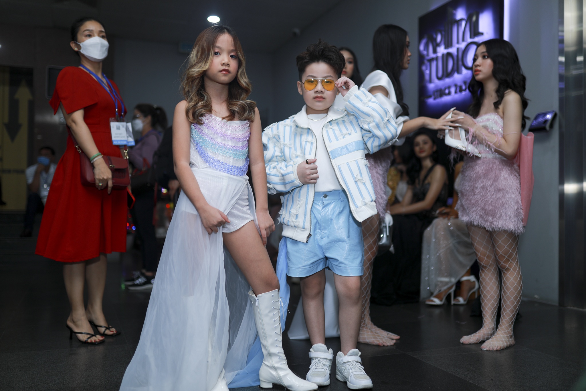 Aquafina Vietnam International Fashion Week anh 7