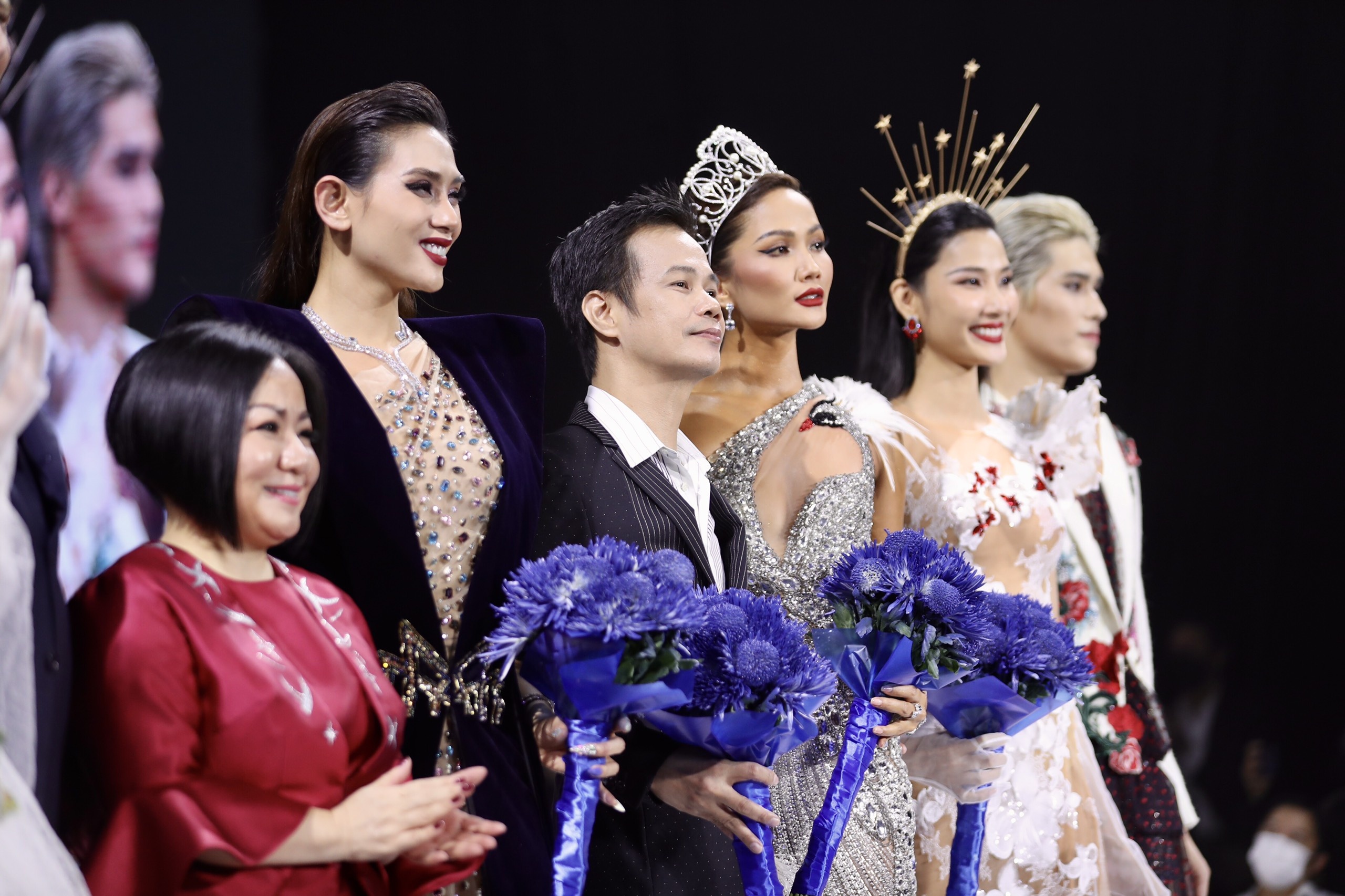 Aquafina Vietnam International Fashion Week anh 8