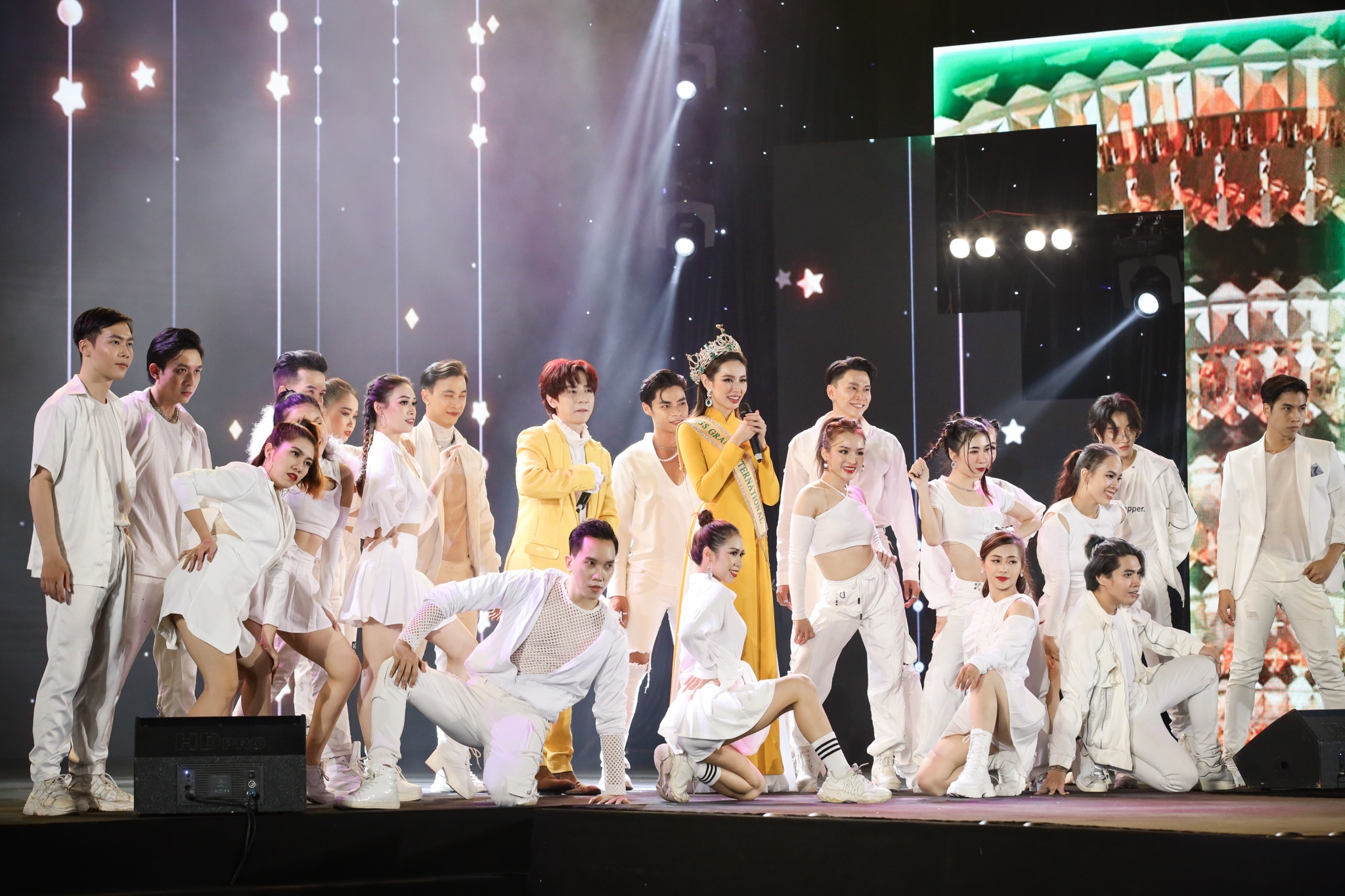 thuy tien dieu hanh anh 18