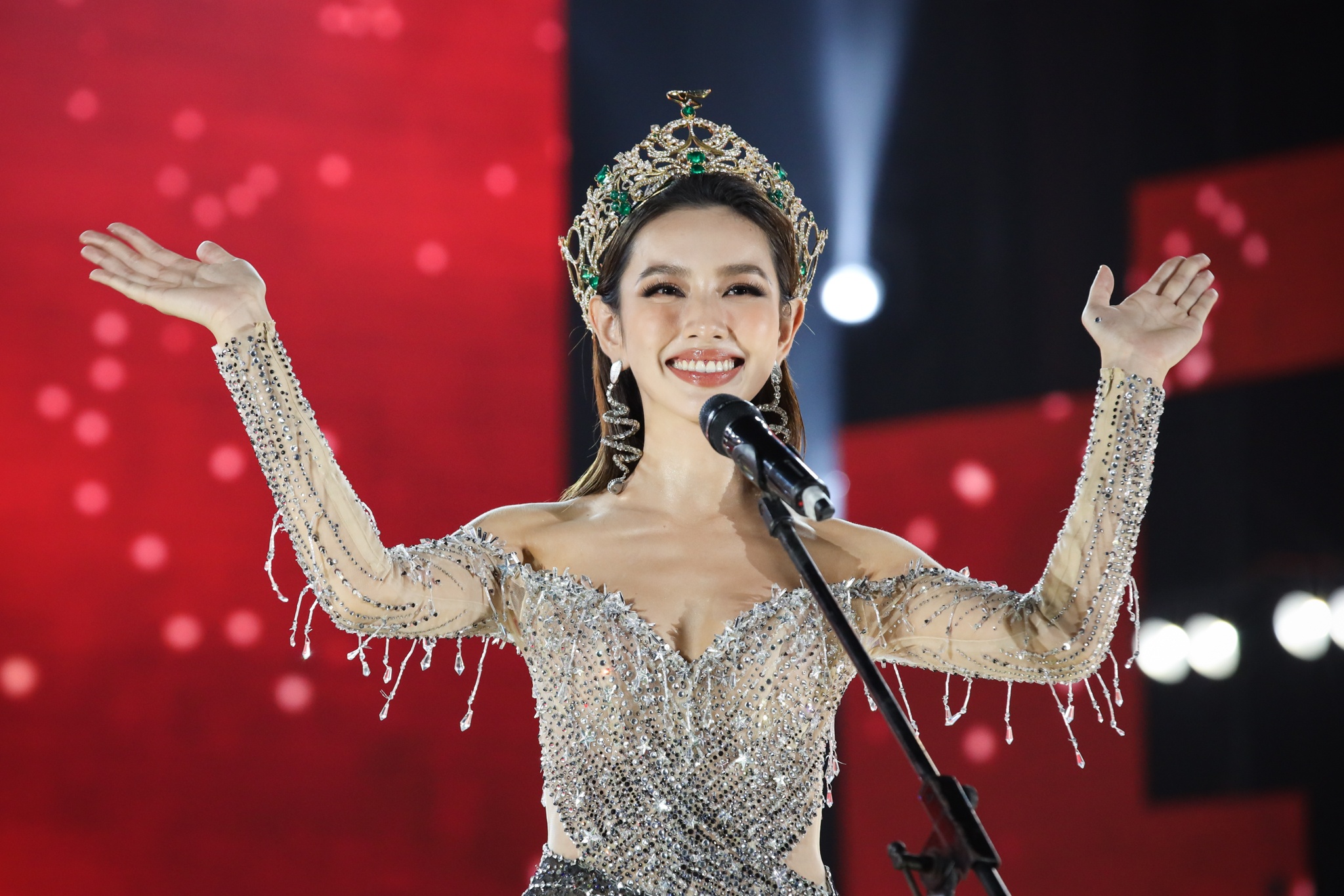 thuy tien dieu hanh anh 26