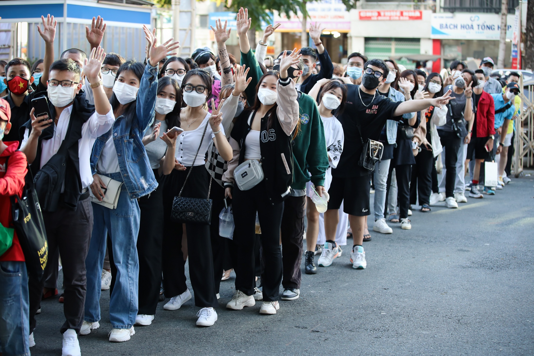 thuy tien dieu hanh anh 8