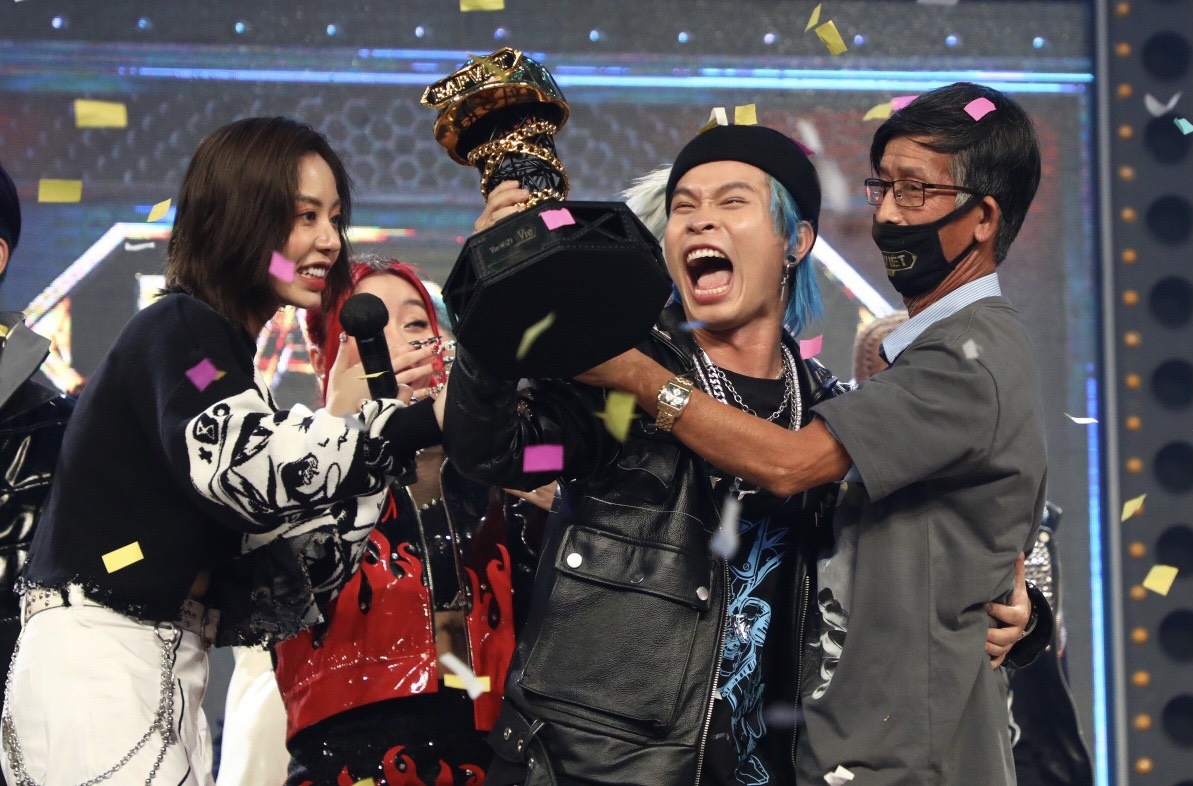 seachains vô địch rap việt mùa 2 ảnh 3 seachains vo dich rap viet mua 2 anh 3