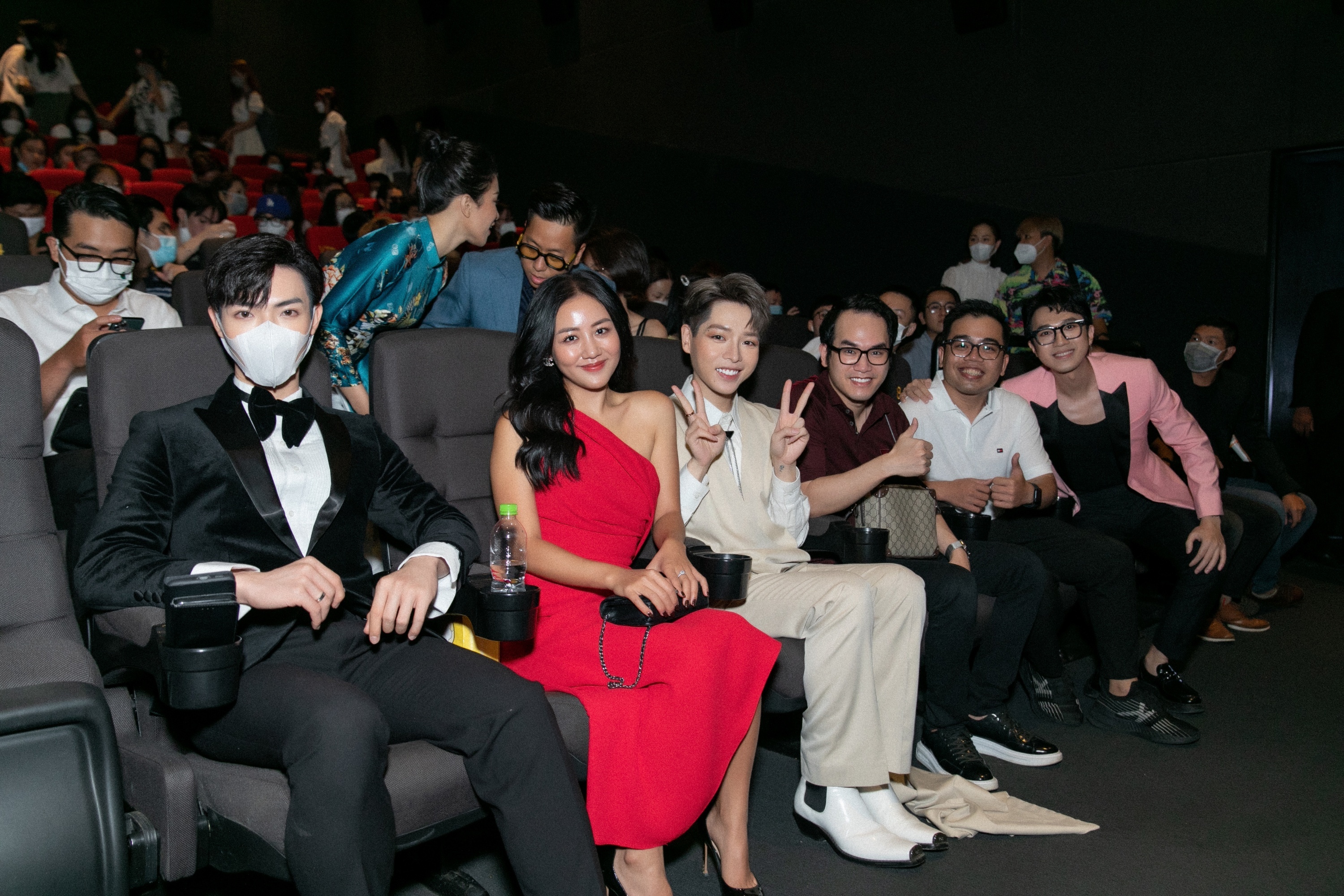 showbiz viet hoi sinh anh 6